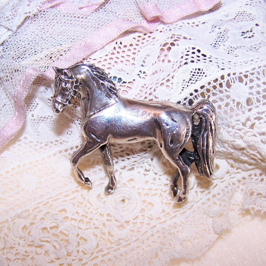 Vintage Sterling Silver Figural Pin Brooch - Standing Horse